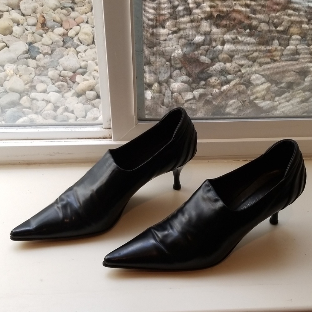 Donald J Pliner shoes, Riona